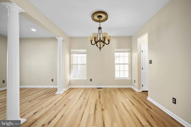 9320 BIRCH CLIFF DR, Fredericksburg, VA 22407