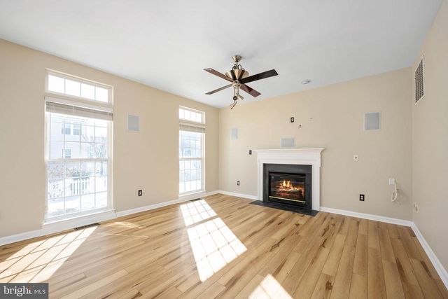 9320 BIRCH CLIFF DR, Fredericksburg, VA 22407