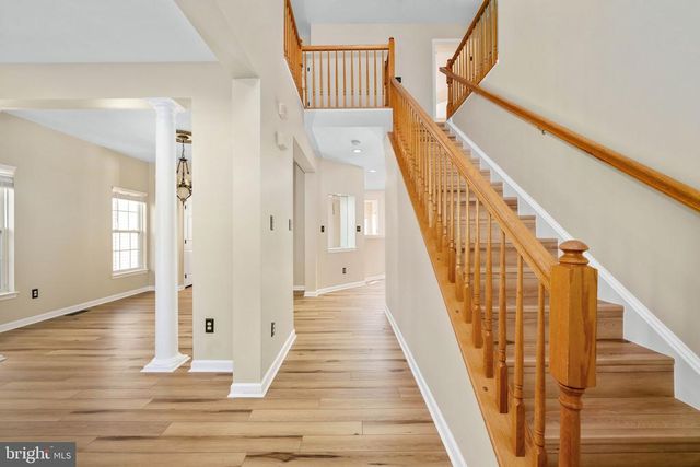 9320 BIRCH CLIFF DR, Fredericksburg, VA 22407
