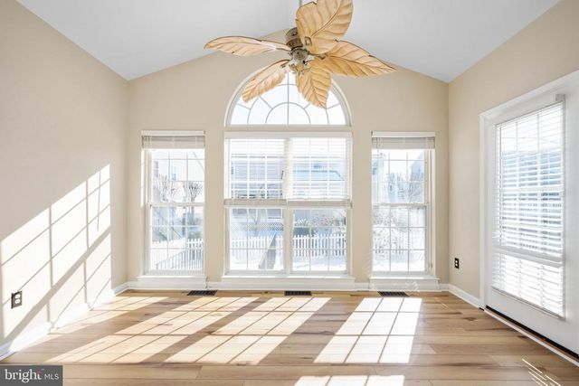 9320 BIRCH CLIFF DR, Fredericksburg, VA 22407