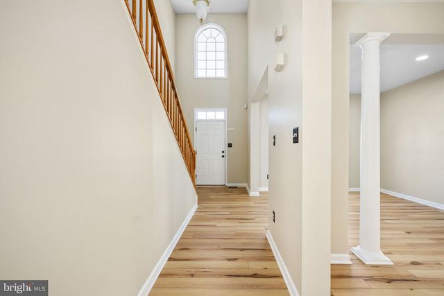 9320 BIRCH CLIFF DR, Fredericksburg, VA 22407