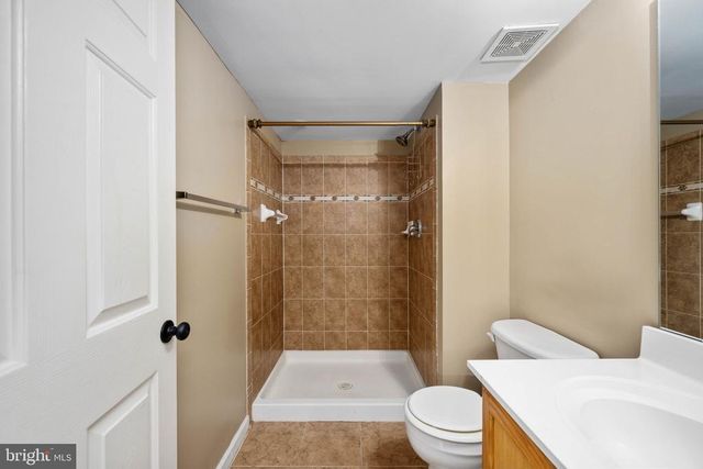 9320 BIRCH CLIFF DR, Fredericksburg, VA 22407