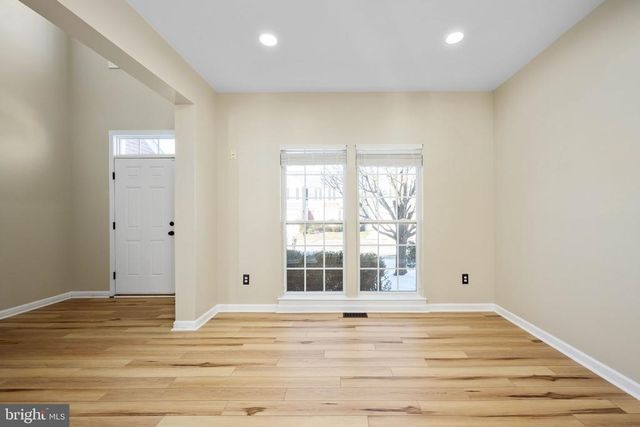 9320 BIRCH CLIFF DR, Fredericksburg, VA 22407