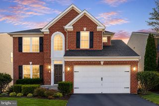 9320 BIRCH CLIFF DR, Fredericksburg, VA 22407