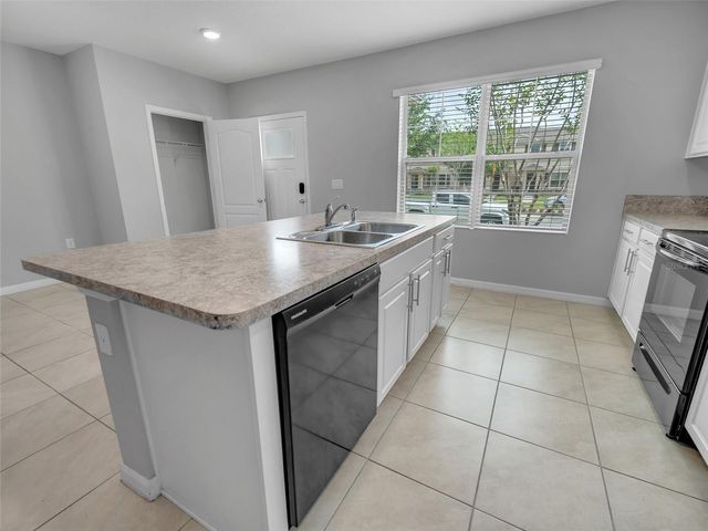 1859 RED CANYON DRIVE, Kissimmee, FL 34744