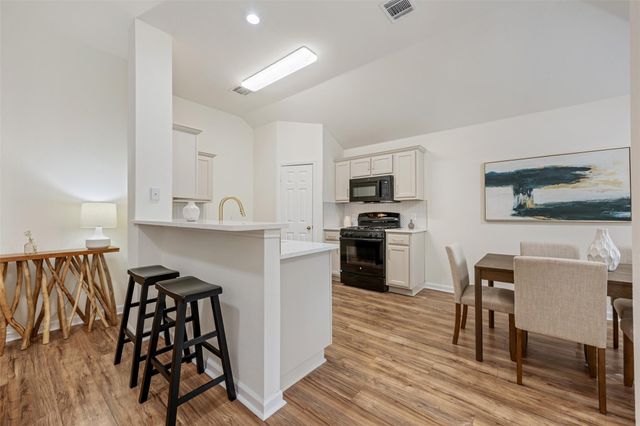 12104 Battle Bridge DR, Austin, TX 78748