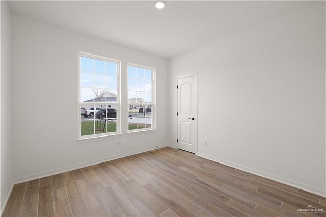 1409 E Silos Avenue, Edinburg, TX 78542