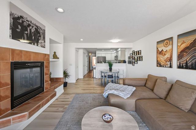 318 E PUEBLO CT, Moab, UT 84532