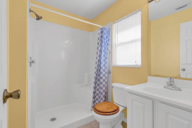 12 DELAWARE AVENUE, St Cloud, FL 34769