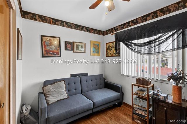 18676 Syracuse Street, Detroit, MI 48234