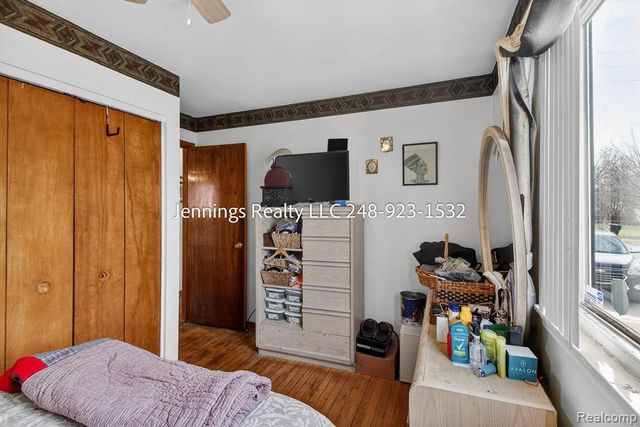 18676 Syracuse Street, Detroit, MI 48234