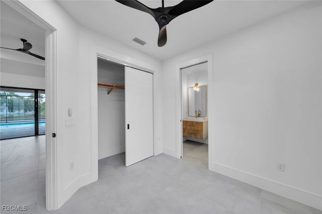 836 SW 36th TER, Cape Coral, FL 33914