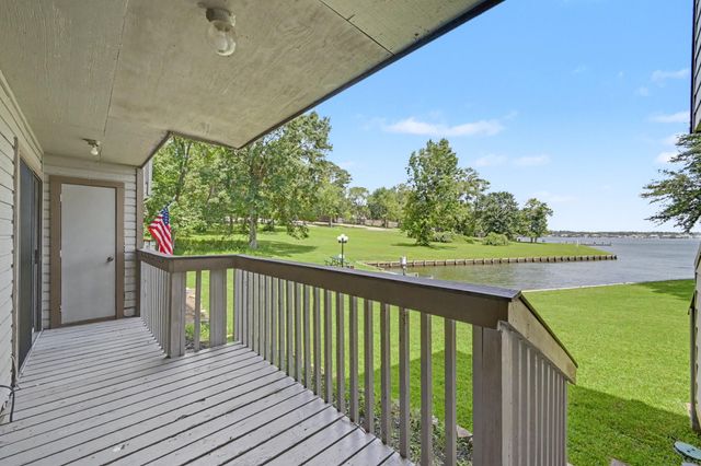 3900 Aspen Drive A105, Montgomery, TX 77356