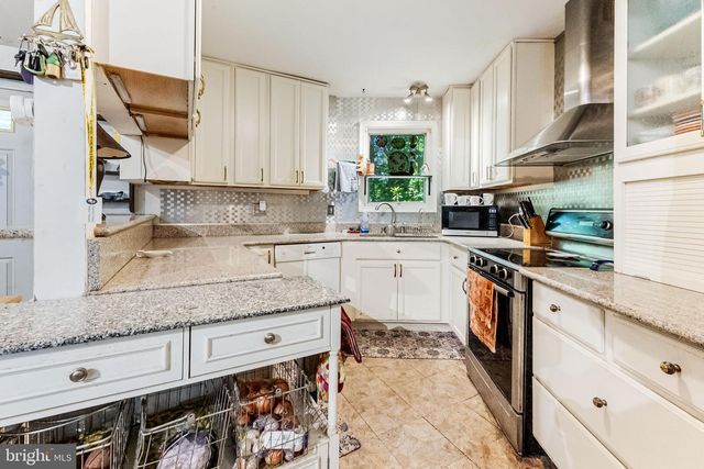 9545 MOORES POINT PL, Nanjemoy, MD 20662