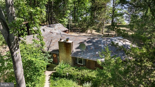 9545 MOORES POINT PL, Nanjemoy, MD 20662