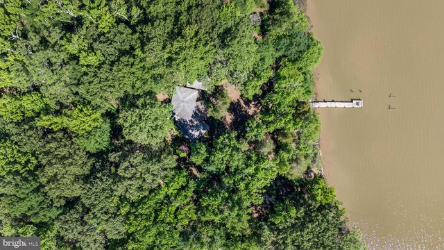 9545 MOORES POINT PL, Nanjemoy, MD 20662
