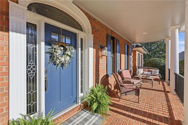 2650 Waters Edge Drive, Gainesville, GA 30504