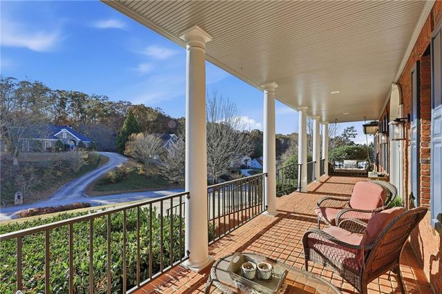 2650 Waters Edge Drive, Gainesville, GA 30504