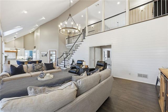 2650 Waters Edge Drive, Gainesville, GA 30504