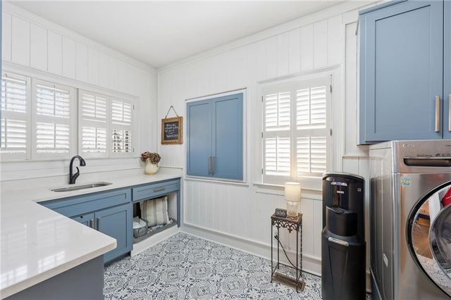 2650 Waters Edge Drive, Gainesville, GA 30504