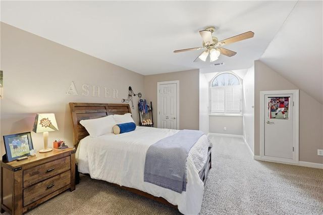 2650 Waters Edge Drive, Gainesville, GA 30504