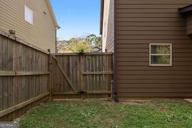 4142 Woodland Park Drive, Atlanta, GA 30331