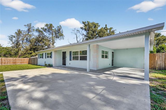 21122 KERSEY, Dade City, FL 33523