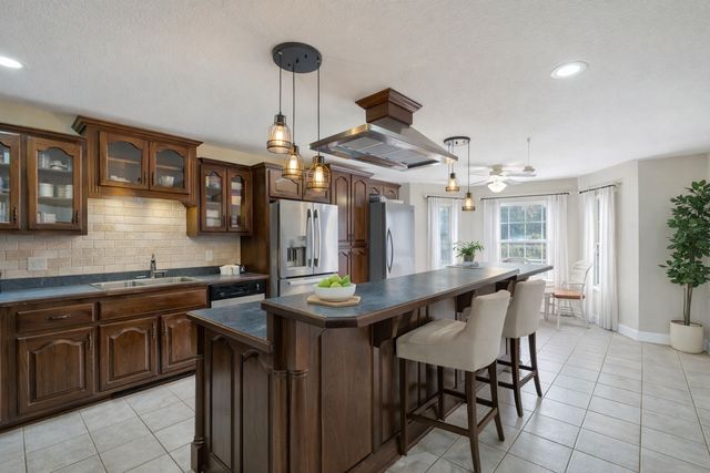 311 Downs Rd, Cumberland City, TN 37050