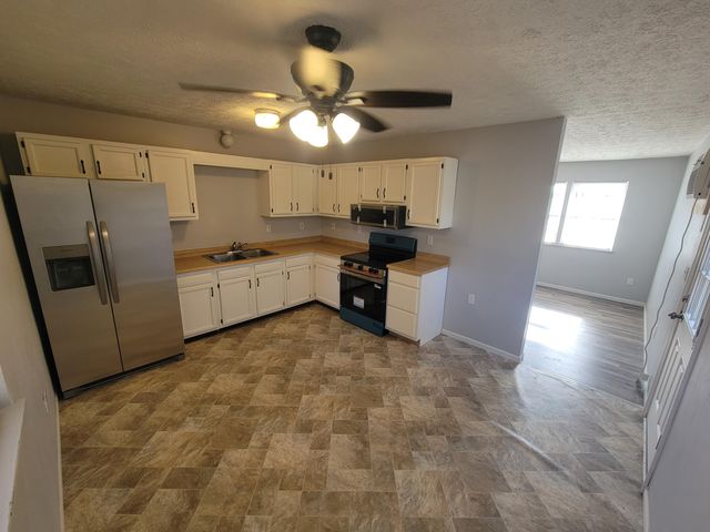 1870 Tapering Pointe Road, Warsaw, KY 41095