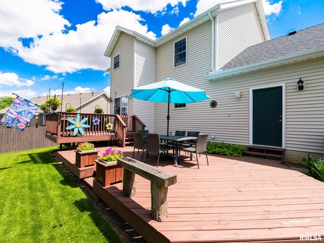 203 STONEWOOD Drive, East Peoria, IL 61611