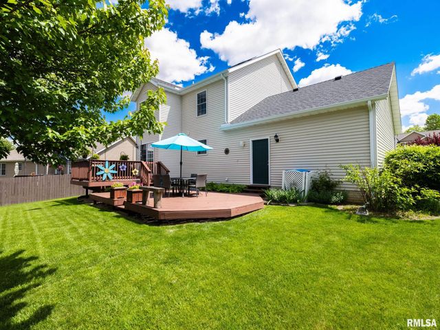 203 STONEWOOD Drive, East Peoria, IL 61611