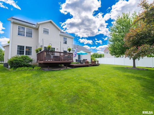 203 STONEWOOD Drive, East Peoria, IL 61611