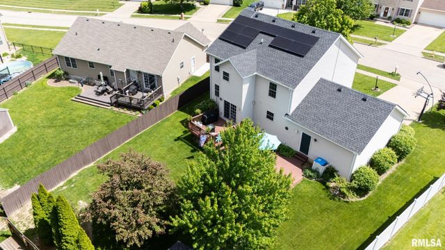 203 STONEWOOD Drive, East Peoria, IL 61611