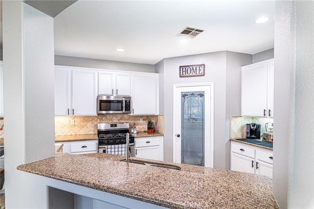 36854 Montfleury, Winchester, CA 92596