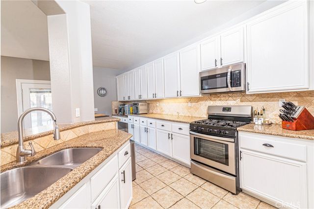 36854 Montfleury, Winchester, CA 92596