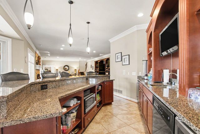 1737 Coachtrail Drive, Hebron, KY 41048