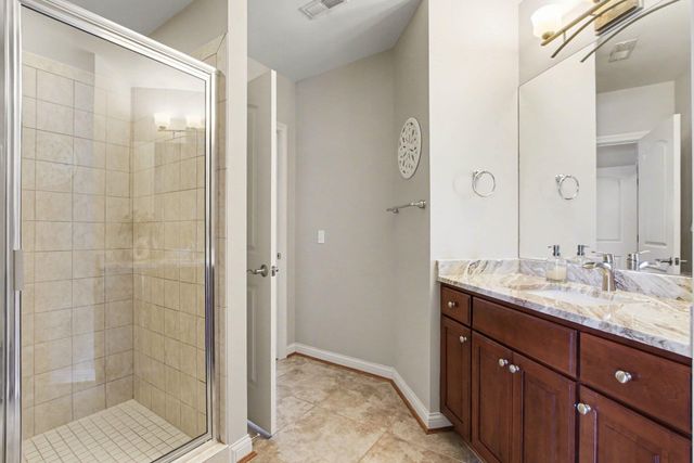 1737 Coachtrail Drive, Hebron, KY 41048