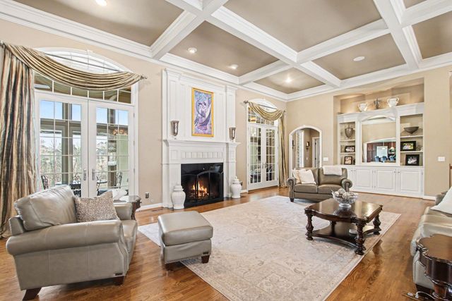 1737 Coachtrail Drive, Hebron, KY 41048