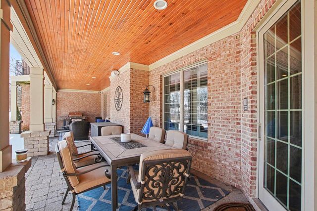 1737 Coachtrail Drive, Hebron, KY 41048