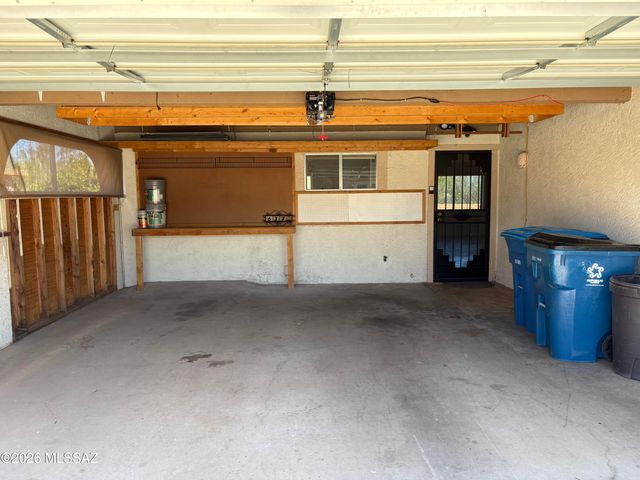 632 N Avenida Tortuga, Green Valley, AZ 85614