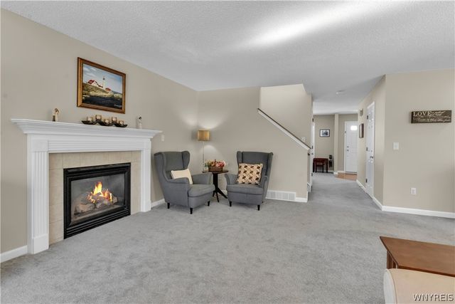 6464 White Oak, Hamburg, NY 14085