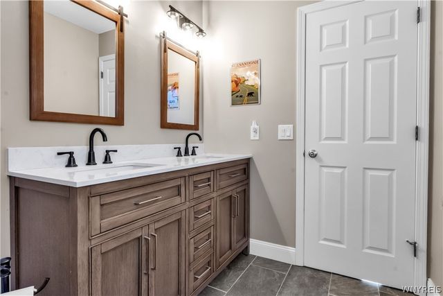 6464 White Oak, Hamburg, NY 14085