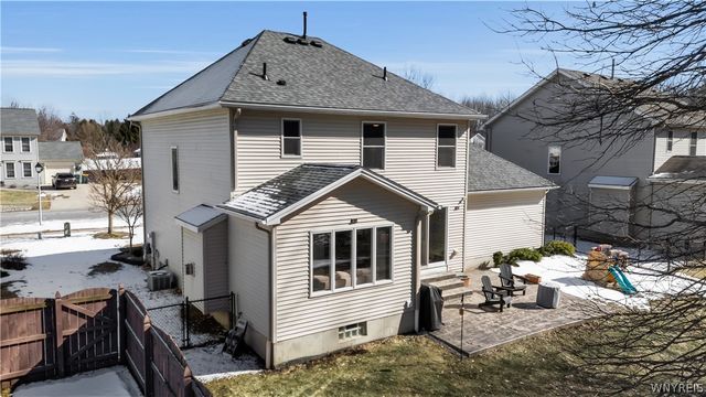 6464 White Oak, Hamburg, NY 14085