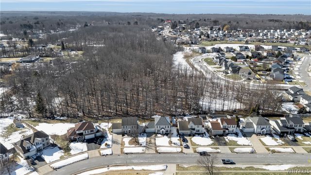 6464 White Oak, Hamburg, NY 14085