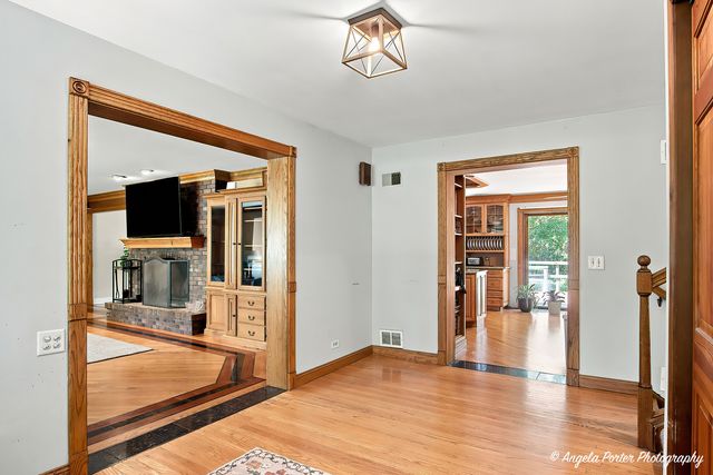 5124 Bonnie Brae Road, Richmond, IL 60071