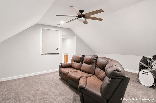 5124 Bonnie Brae Road, Richmond, IL 60071