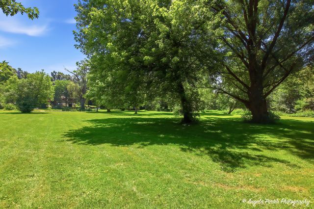 5124 Bonnie Brae Road, Richmond, IL 60071