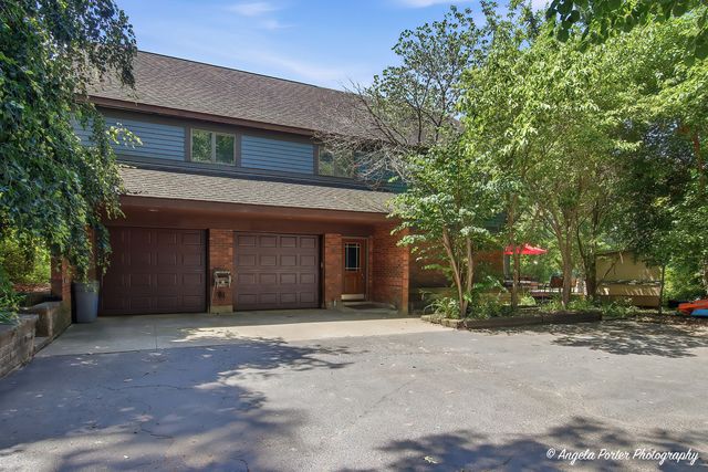 5124 Bonnie Brae Road, Richmond, IL 60071
