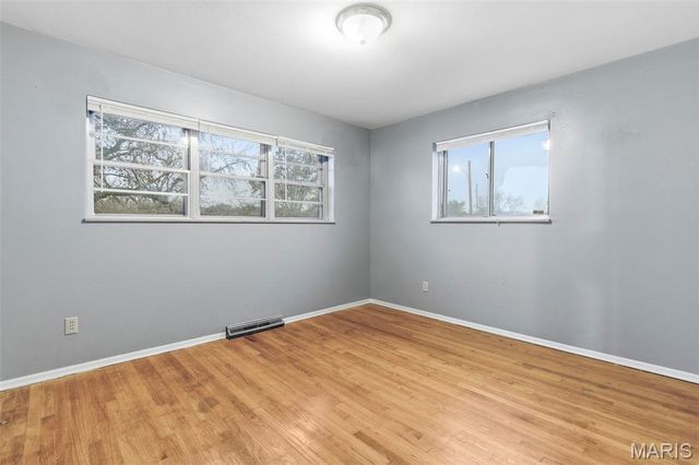 8784 Darnell Place, Jennings, MO 63136