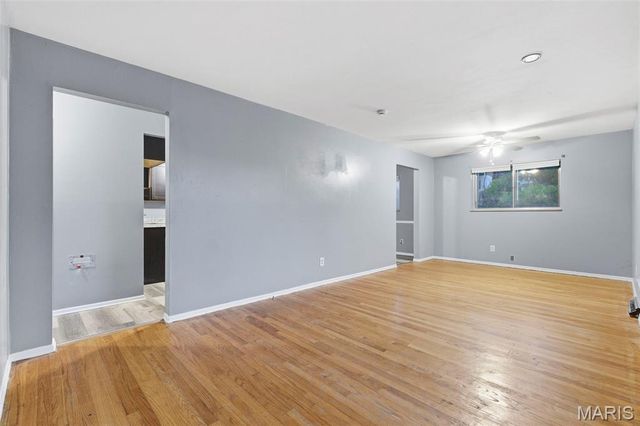 8784 Darnell Place, Jennings, MO 63136